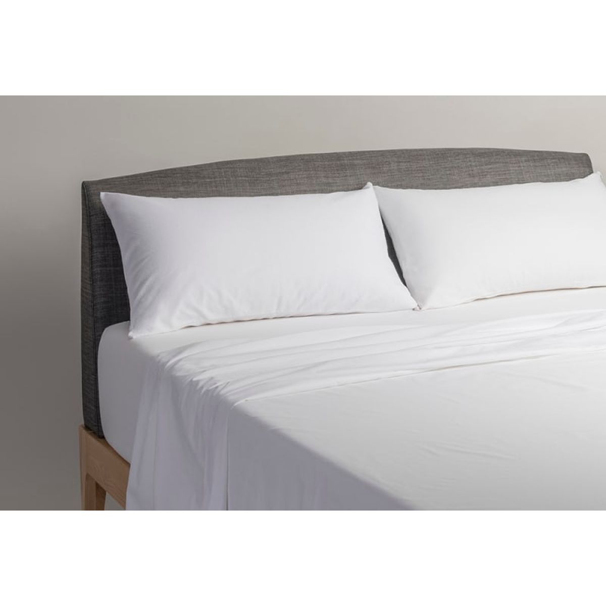 Thermo-regulating OUTLAST PILLOW CASEFROST 65X65 CM