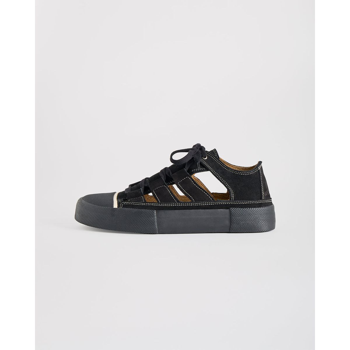 OPEN - BLACK BS - 46