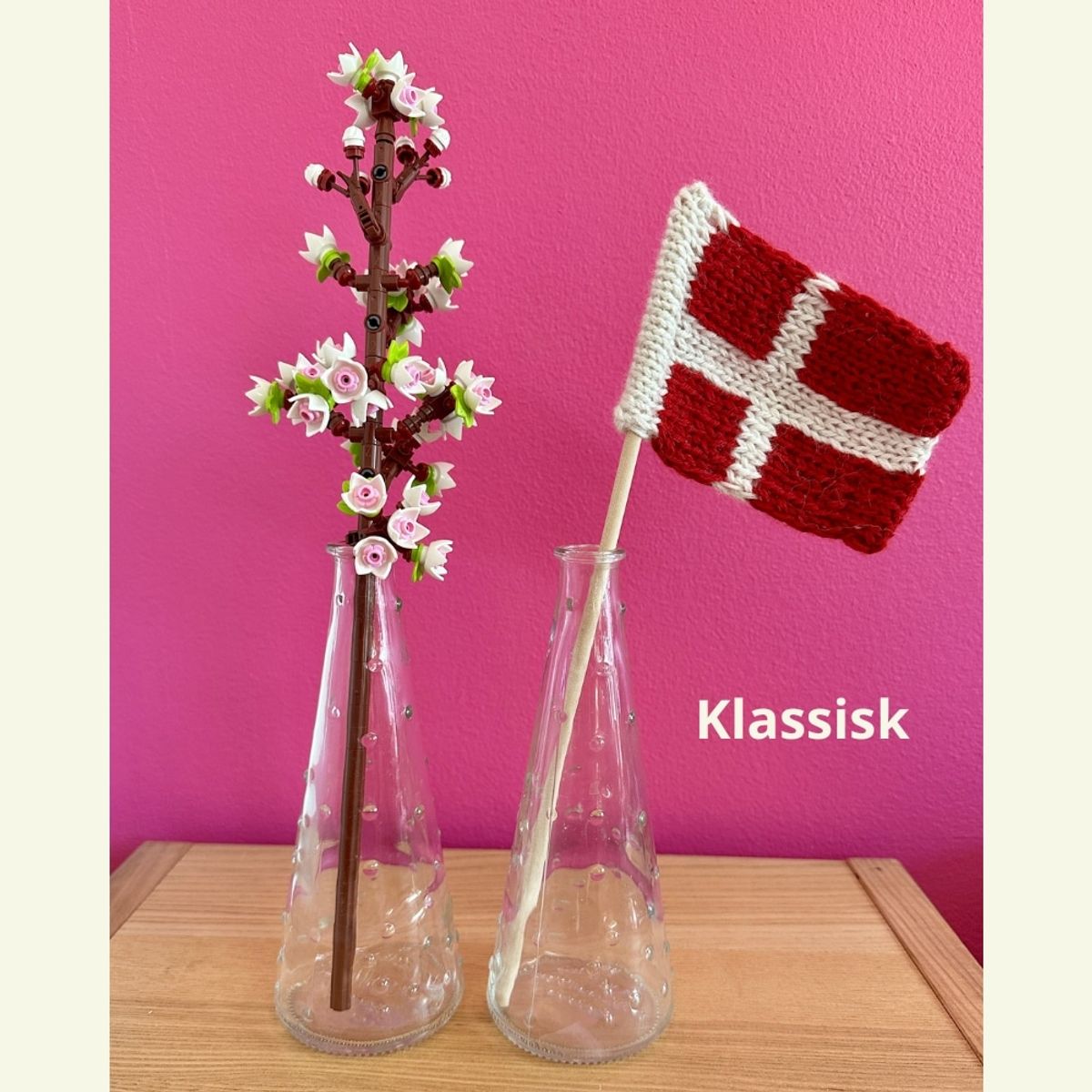 Færdigstrikket Fejringsflag