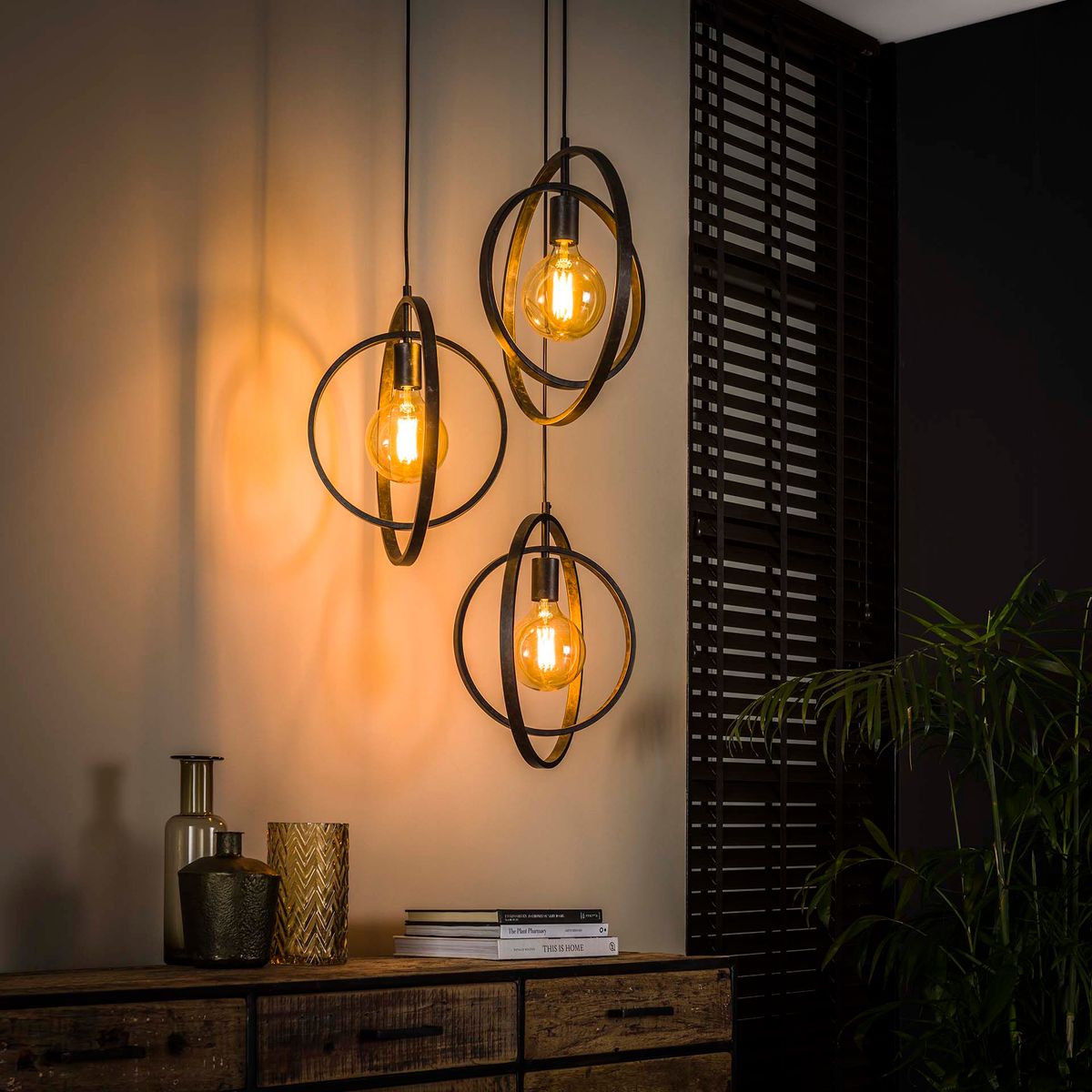 Frisky - Loftlampe i patineret metal Levering med pære(r)